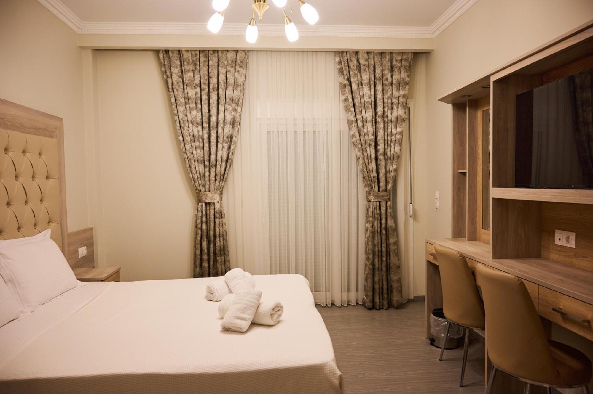 Famissi Suites 2 Kalambaka Exteriér fotografie