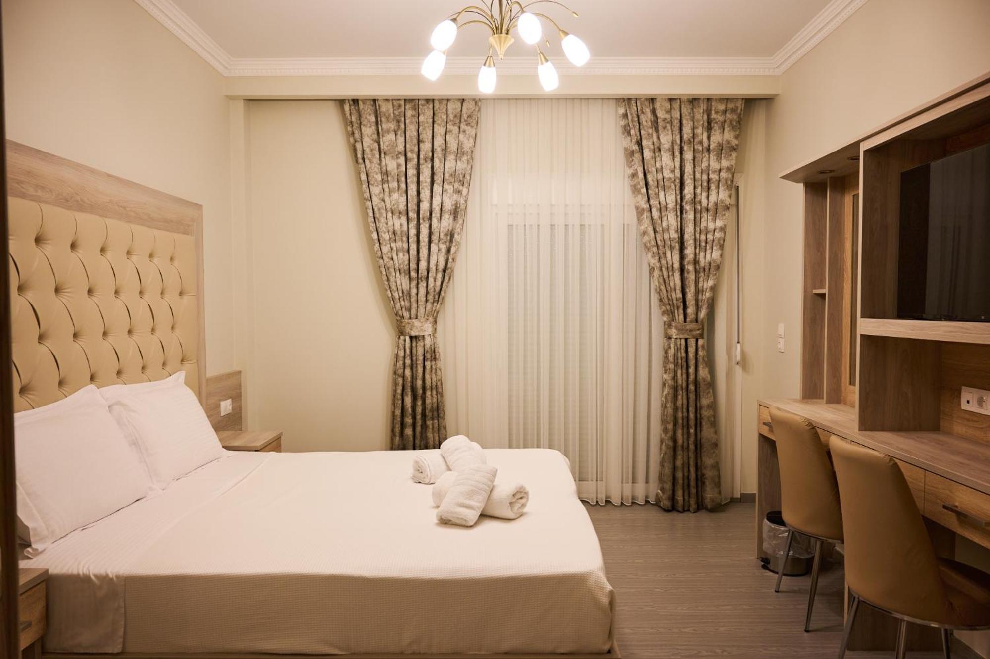 Famissi Suites 2 Kalambaka Exteriér fotografie