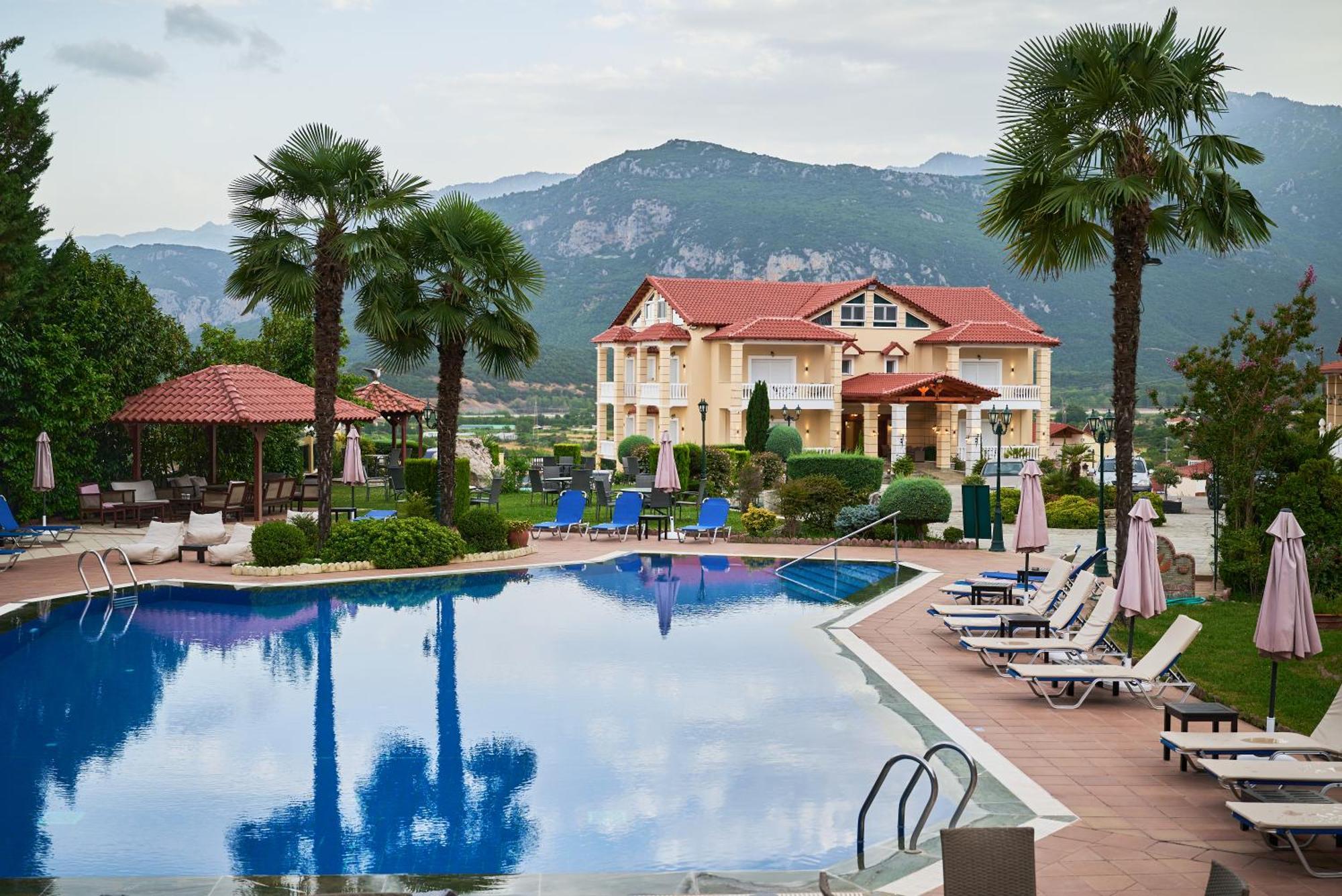 Famissi Suites 2 Kalambaka Exteriér fotografie